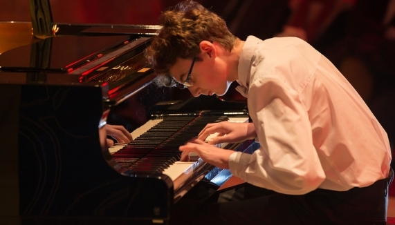 La Partytura Must Talent 