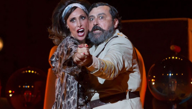 La Comedia de las Mentiras