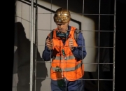 El esperpéntico caso del obrero del futuro