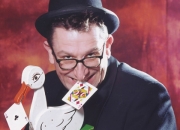 Bululumagia ¡Zás! ¡Zás!