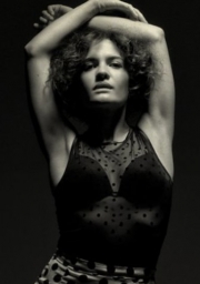 Gisela Novais &amp; The Blue Summers